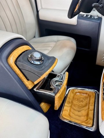 Used 2009 Rolls-Royce Phantom Sedan RWD image 23