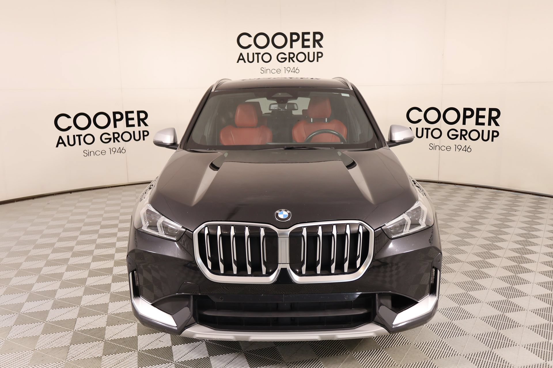 Used 2023 BMW X1 xDrive28i w/ Convenience Package AWD/4WD image 10
