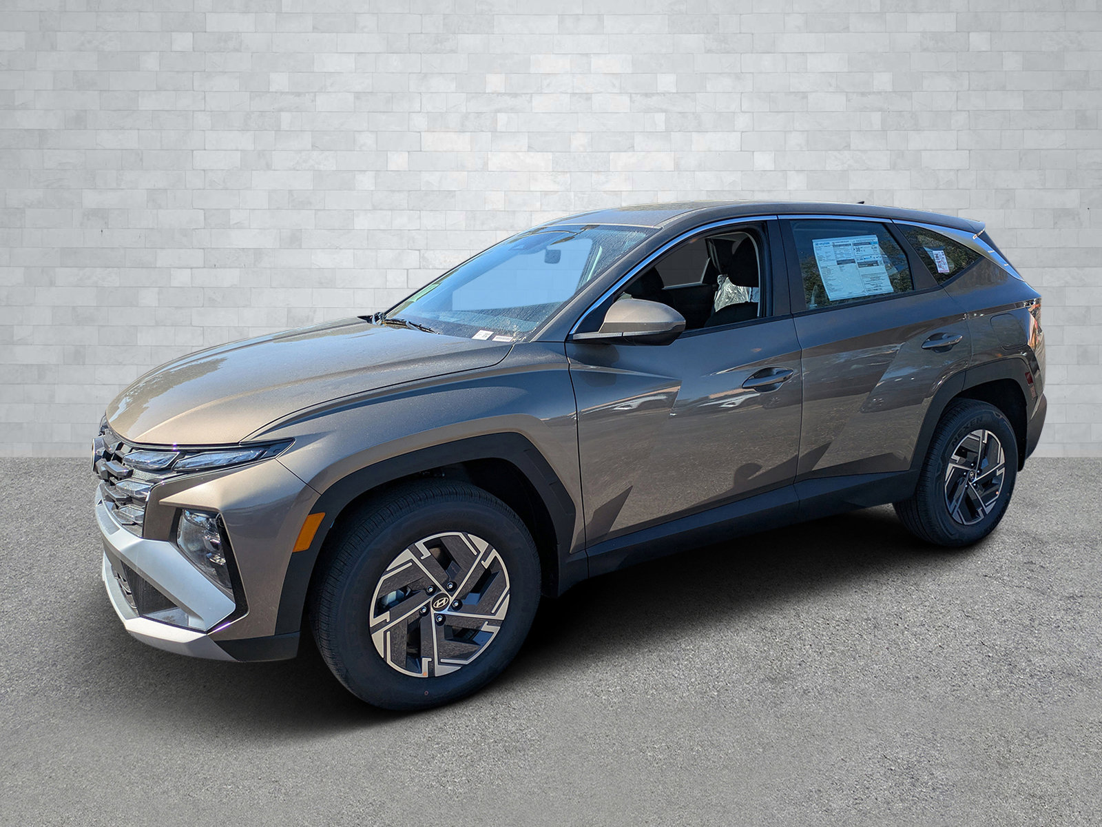 New 2026 Hyundai Tucson Blue SE image 9