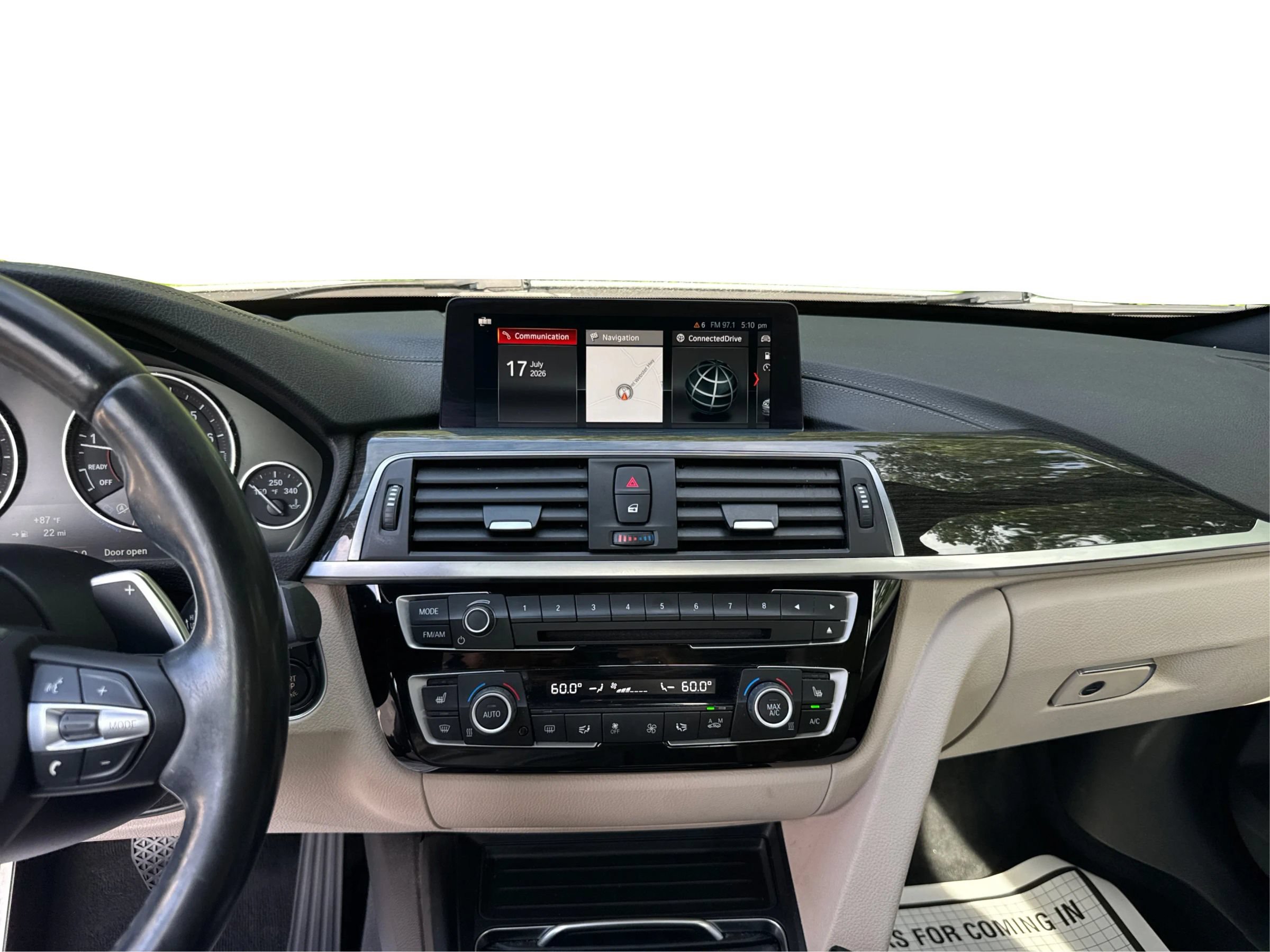 Used 2018 BMW 330i Gran Turismo xDrive AWD/4WD image 16