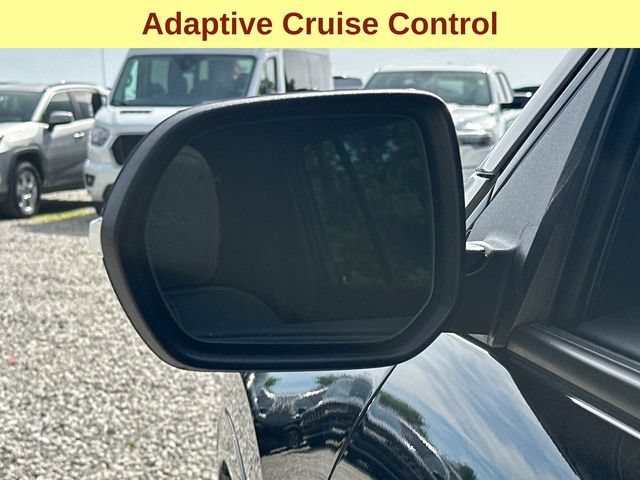 Certified 2025 Chevrolet Traverse RS AWD/4WD image 9