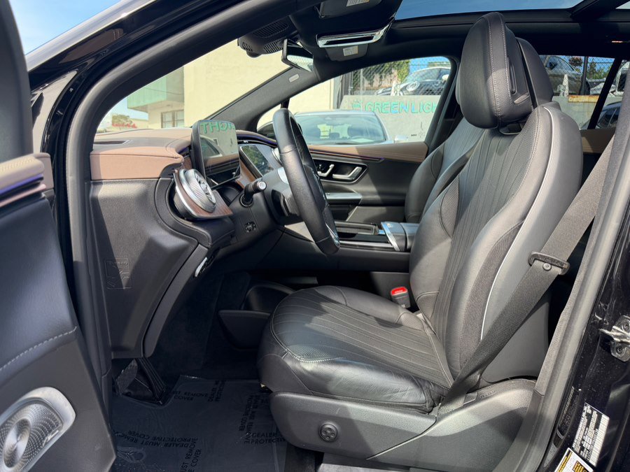 Used 2023 Mercedes-Benz EQE 350+ SUV image 12