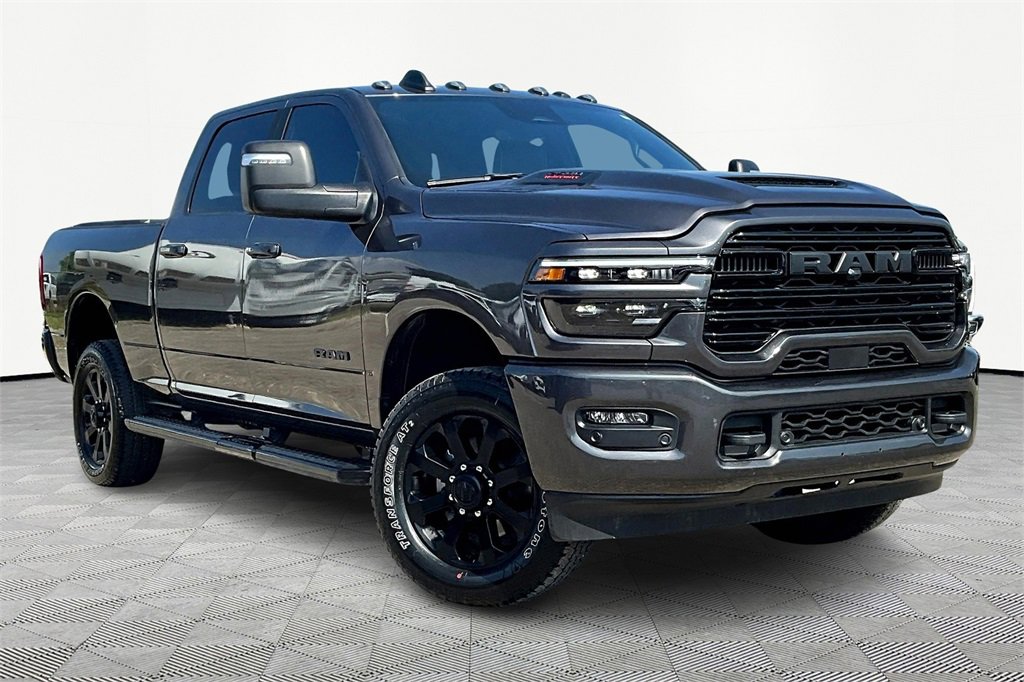 Used 2025 RAM 2500 Laramie w/ Night Edition image 12