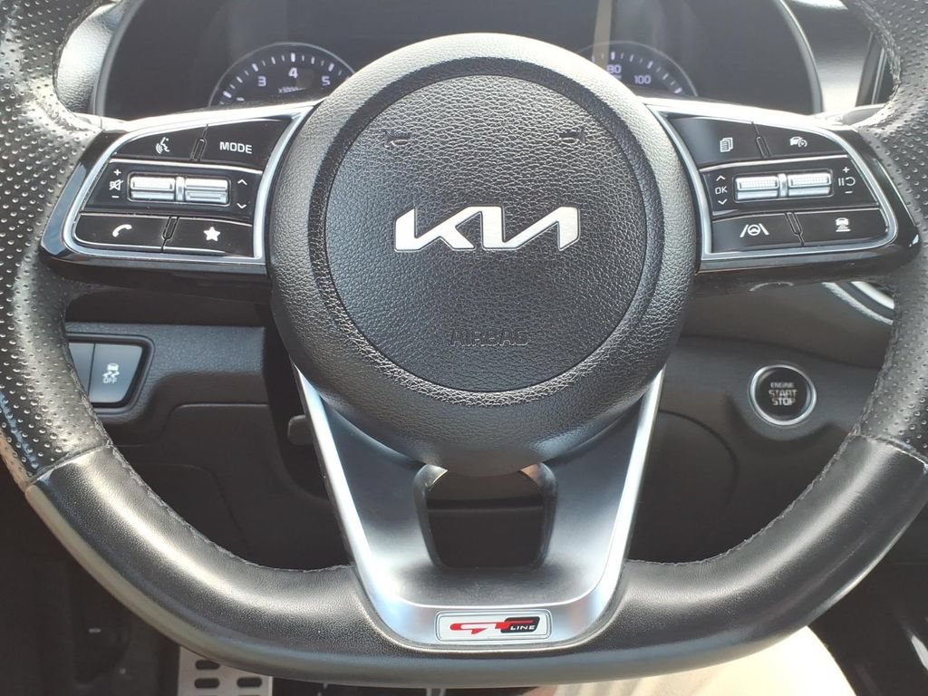 Used 2023 Kia Forte GT-Line w/ GT-Line Premium Package FWD image 31