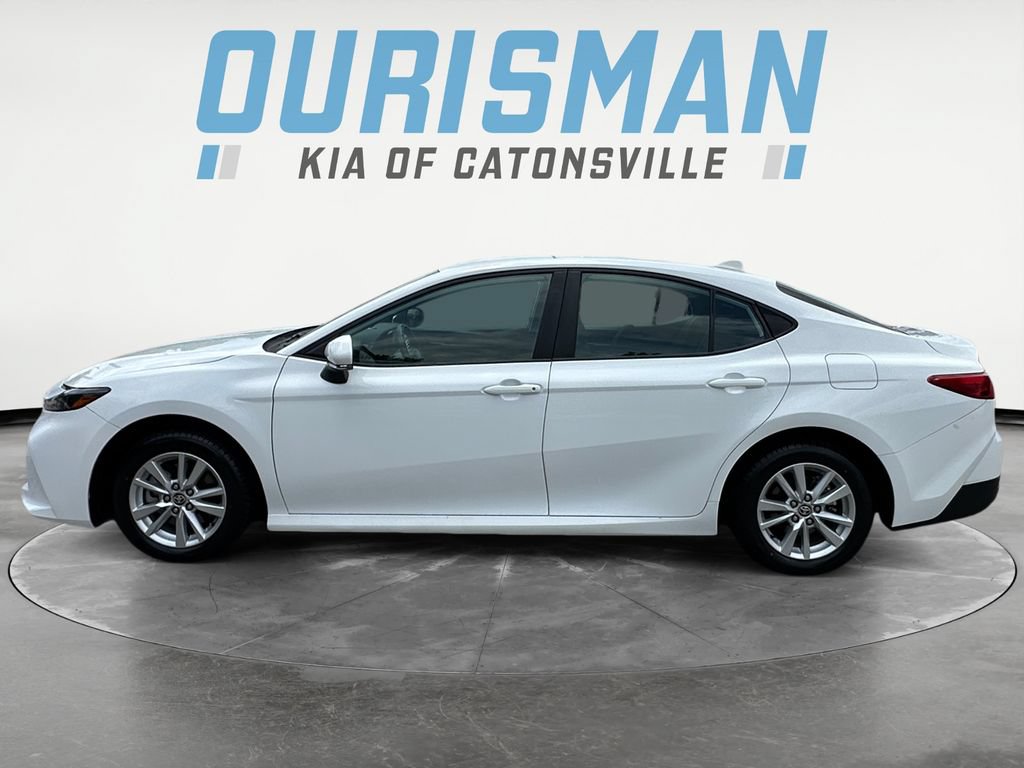 Used 2025 Toyota Camry LE w/ Convenience Package AWD/4WD image 3