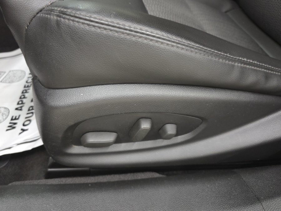 Used 2014 Chevrolet Impala LT w/ Convenience Package FWD image 30