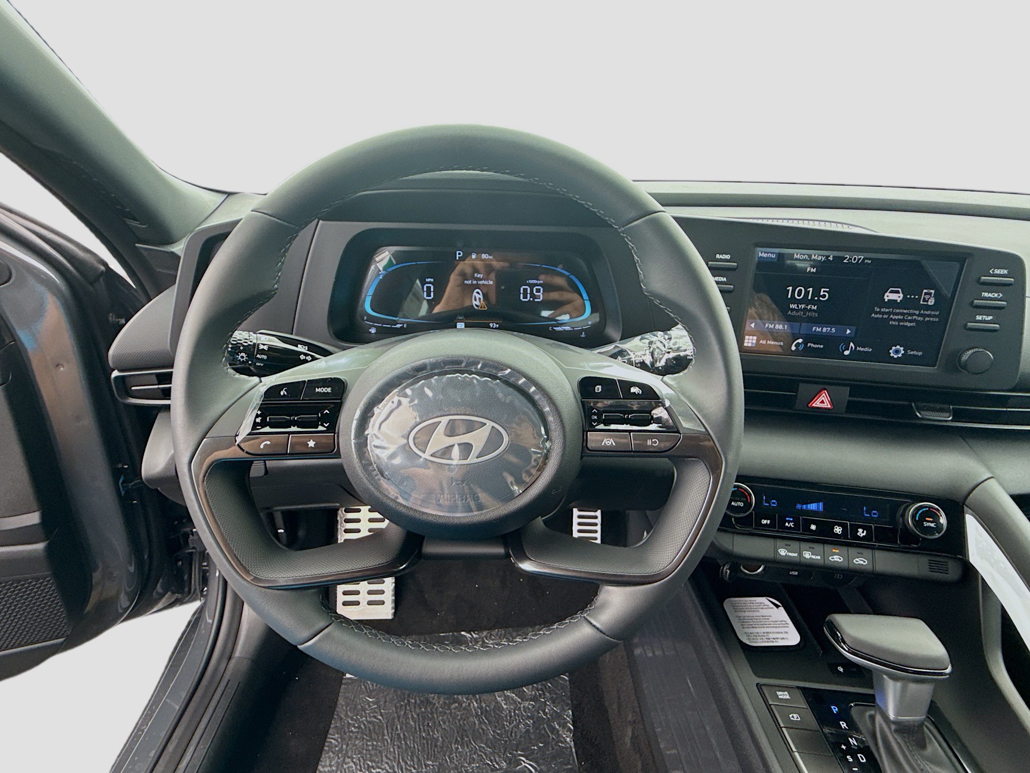 New 2026 Hyundai Elantra Sport FWD image 8