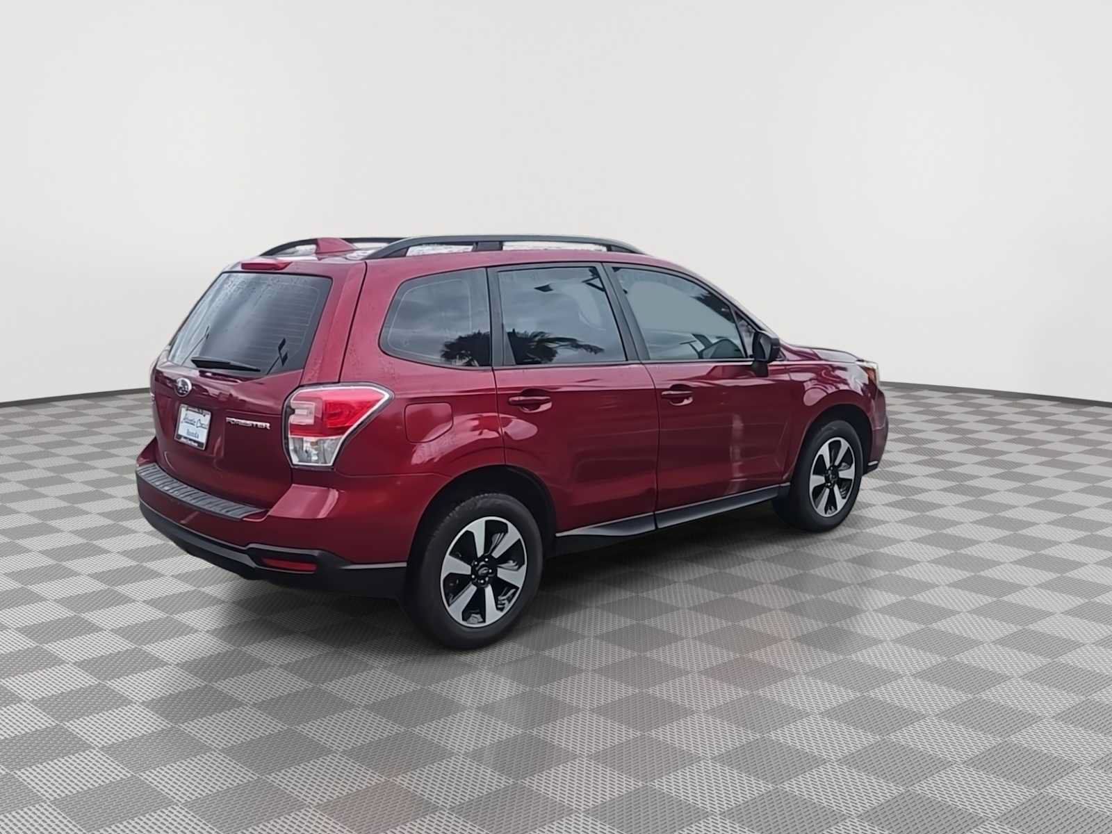 Used 2018 Subaru Forester 2.5i w/ Alloy Wheel Package AWD/4WD image 8