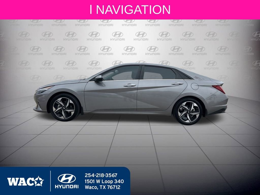Used 2022 Hyundai Elantra Limited image 7