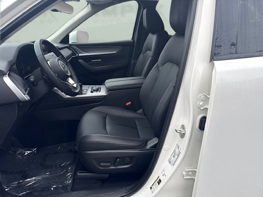 Used 2024 MAZDA CX-90 Plug-In Hybrid w/ Preferred AWD/4WD image 6