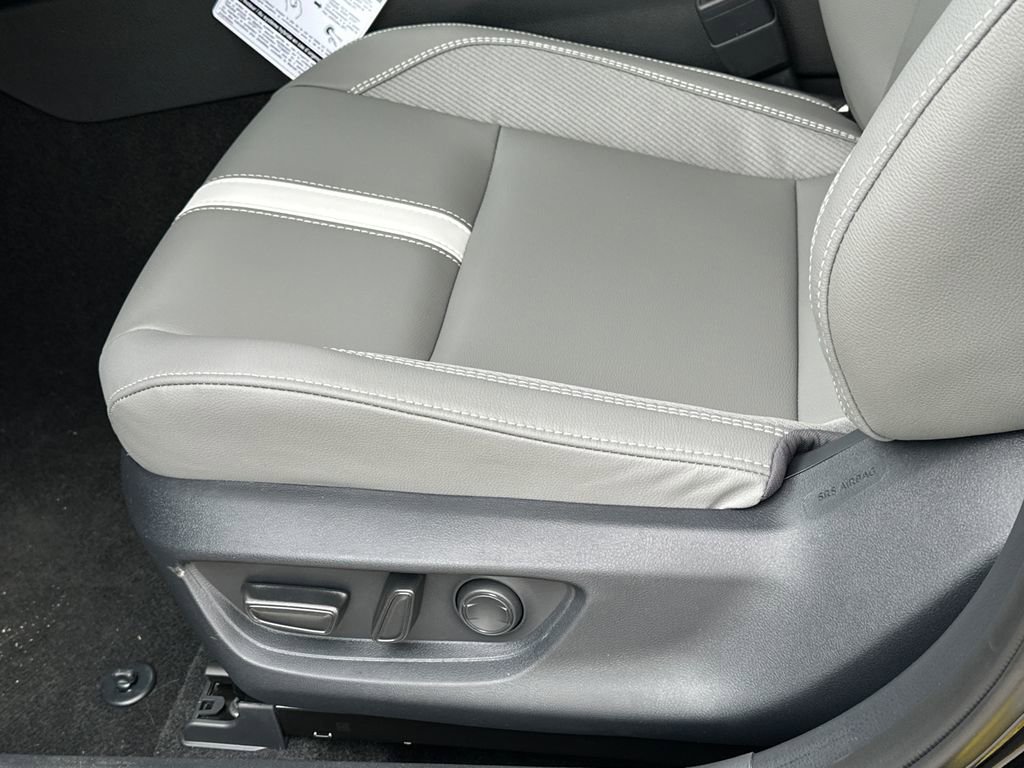 New 2026 Toyota Camry SE image 17