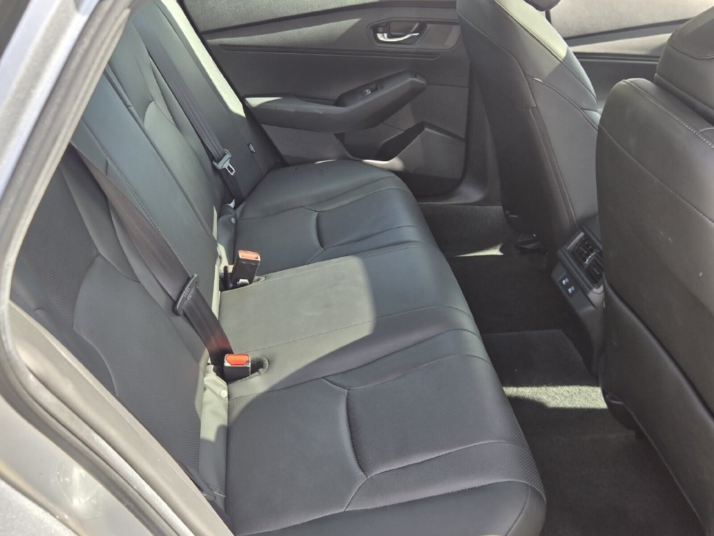 Certified 2025 Honda Accord EX-L image 17