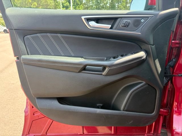 Used 2023 Ford Edge ST AWD/4WD image 9