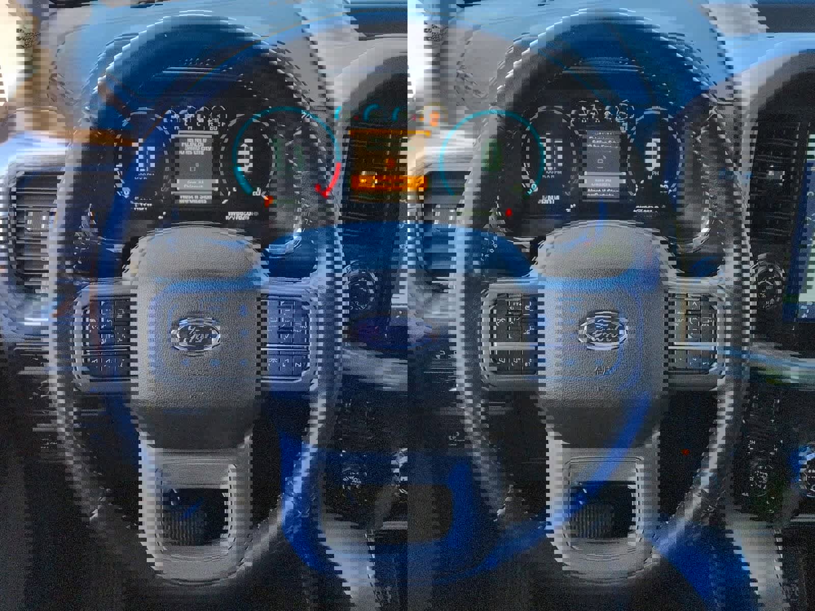 Certified 2021 Ford F150 Lariat w/ Equipment Group 502A High image 23