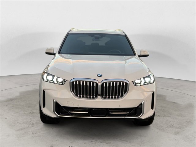 New 2026 BMW X5 xDrive40i w/ Premium Package image 2