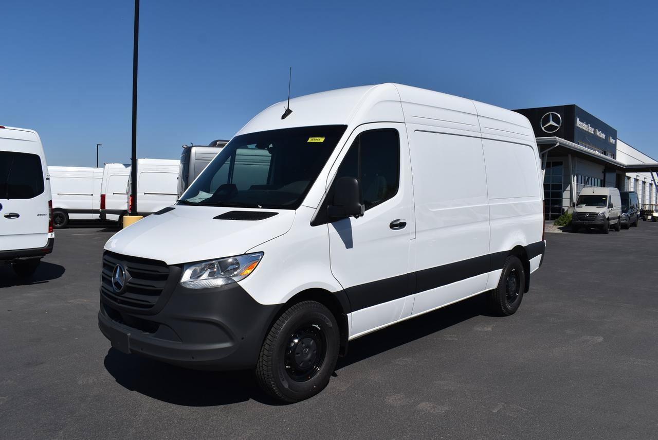 New 2025 Mercedes-Benz Sprinter 2500