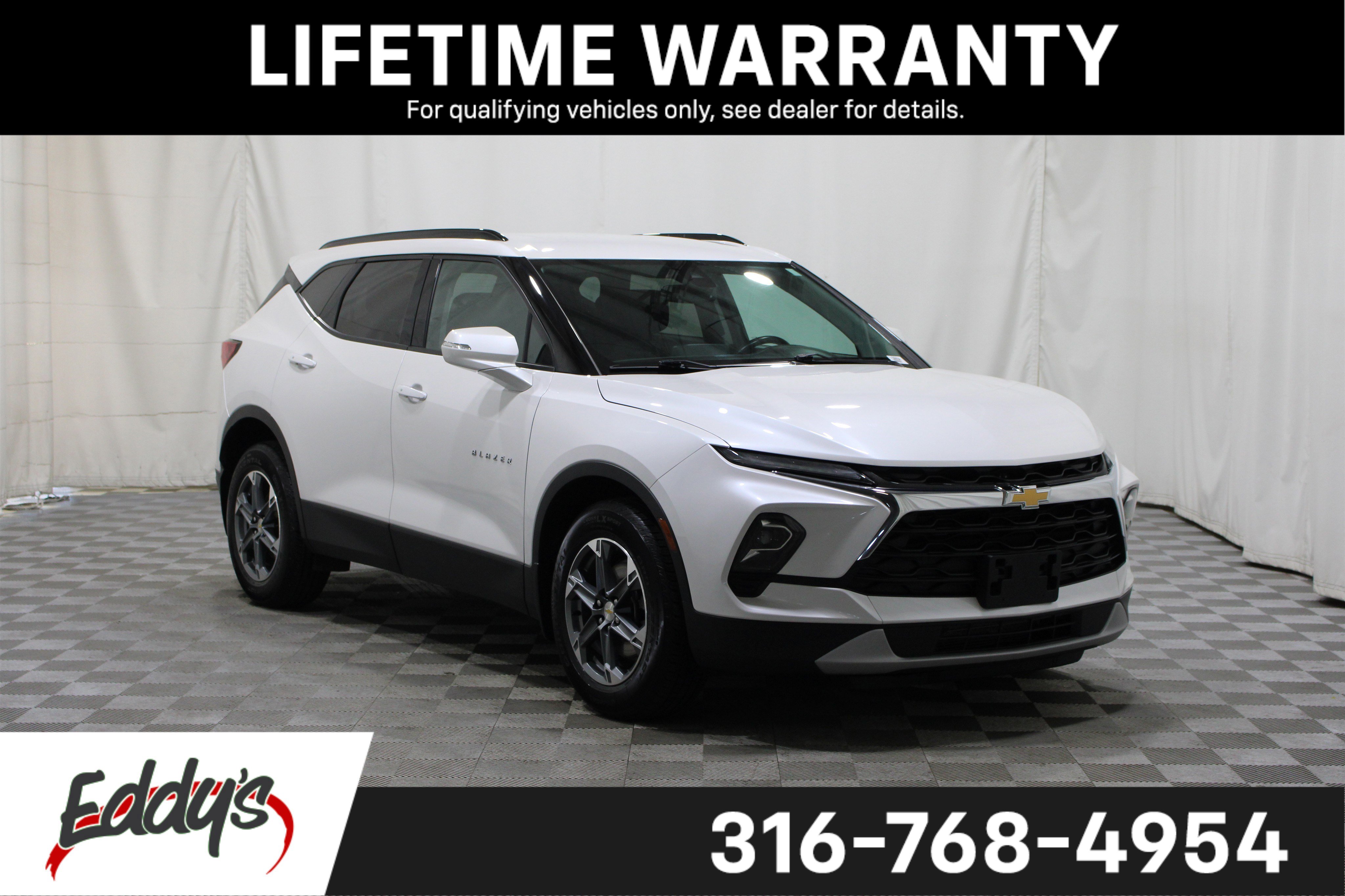 Used 2023 Chevrolet Blazer LT AWD/4WD image 1