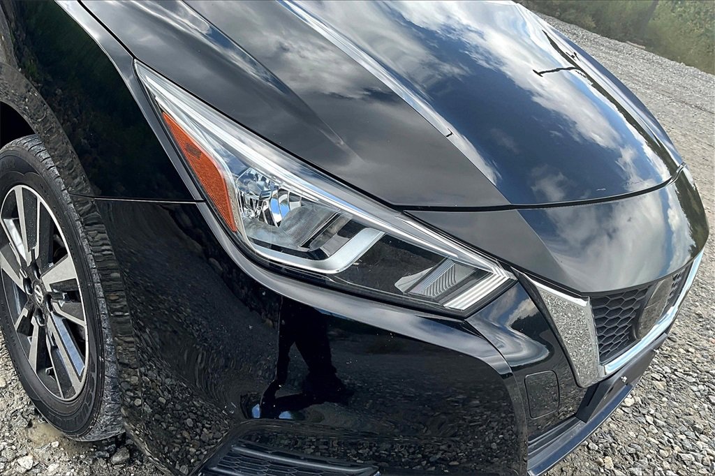 Used 2021 Nissan Versa SV image 27