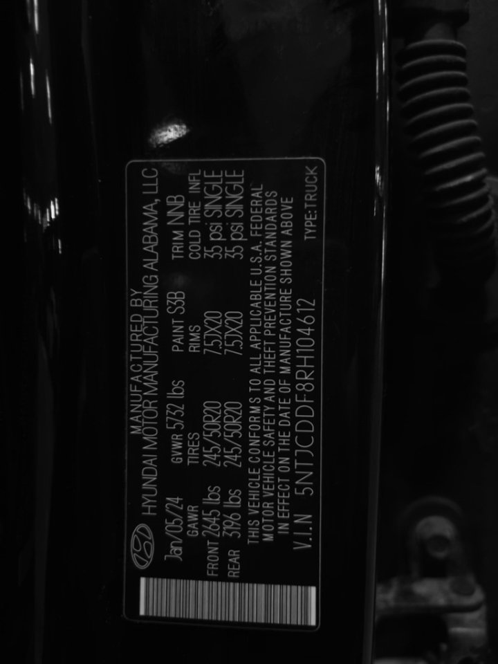 Used 2024 Hyundai Santa Cruz Night image 16