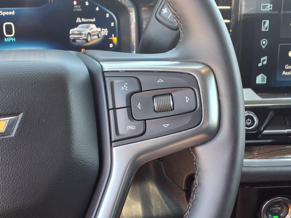 Used 2024 Chevrolet Silverado 1500 LT image 25