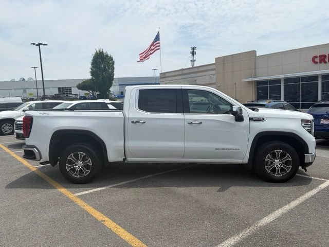 Used 2025 GMC Sierra 1500 SLT AWD/4WD image 9