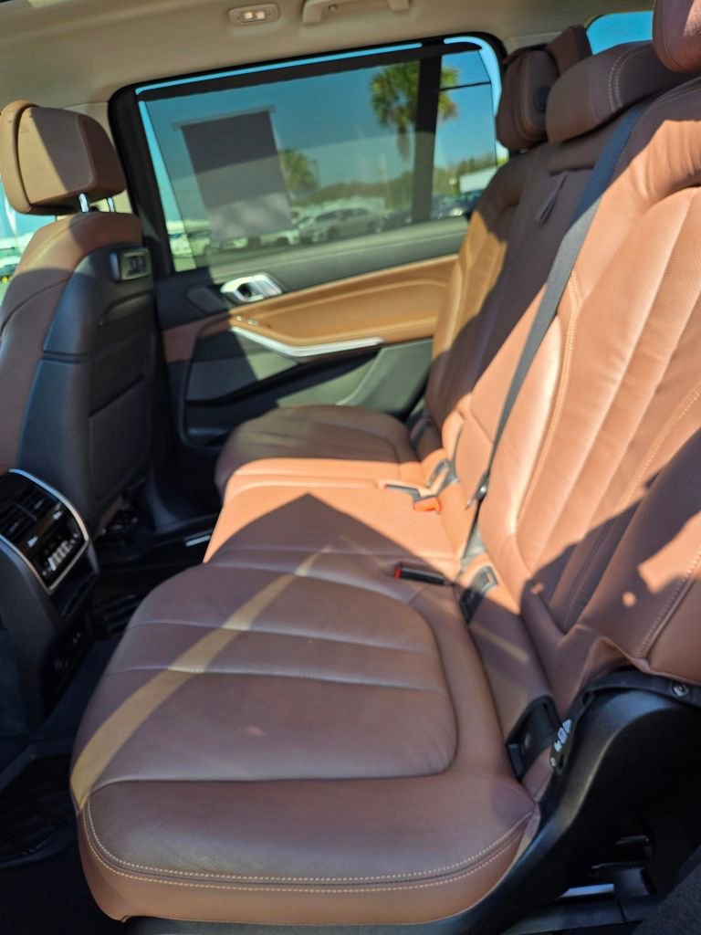 Used 2020 BMW X7 xDrive40i w/ Premium Package image 55