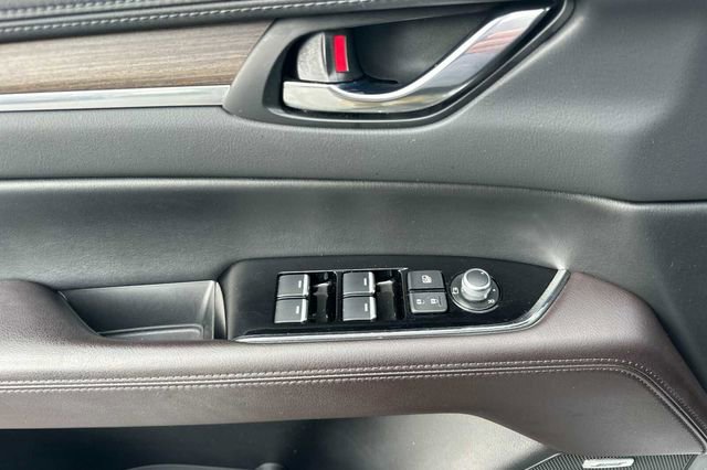 Used 2019 MAZDA CX-5 Signature image 11