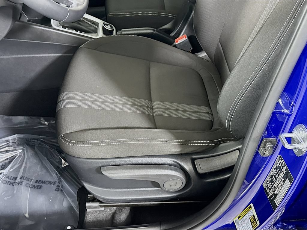 Used 2023 Hyundai Venue SEL FWD image 24