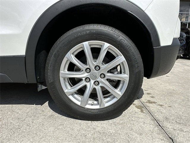 Certified 2023 Cadillac XT4 Luxury w/ Cold Weather Package image 18