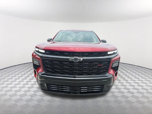 Used 2025 Chevrolet Traverse RS AWD/4WD image 2