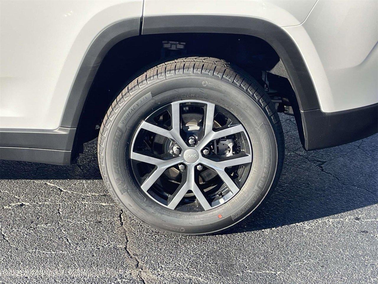 New 2025 Jeep Grand Cherokee Limited image 11