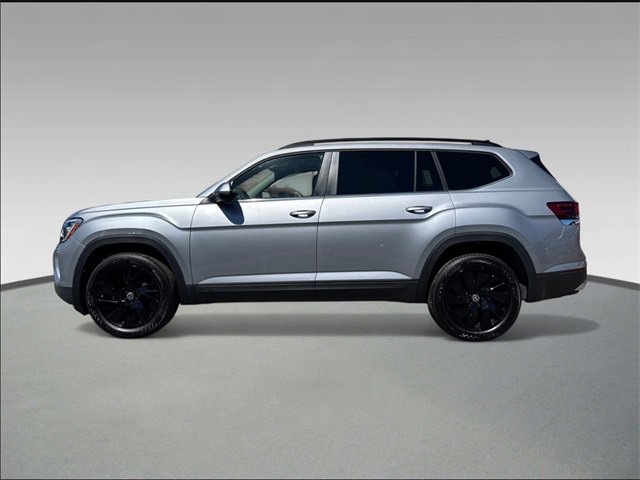 New 2026 Volkswagen Atlas SE image 3