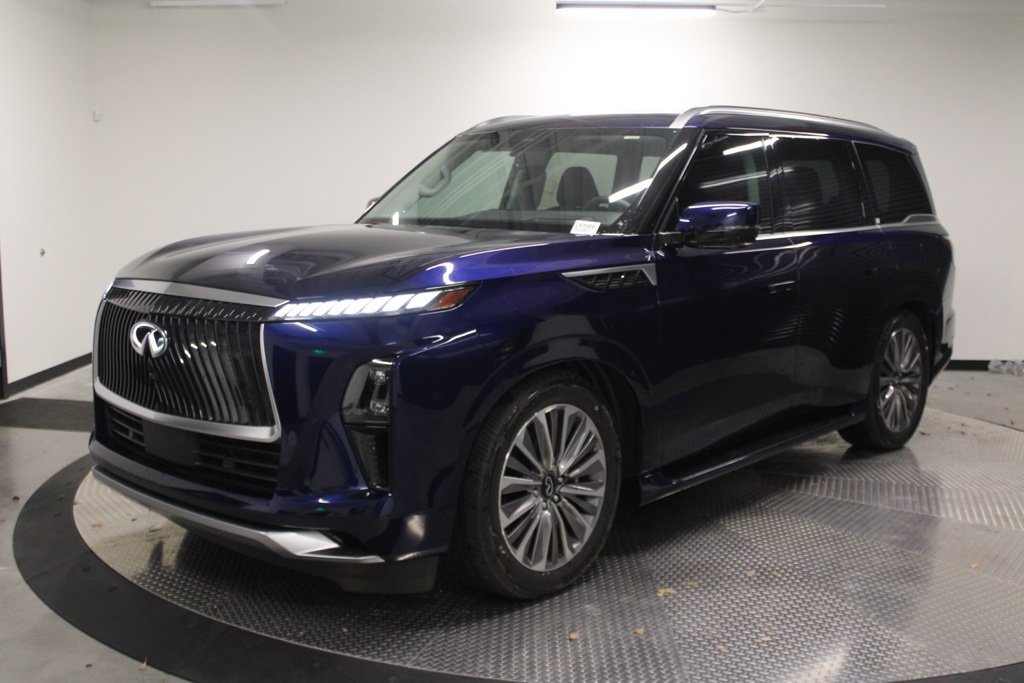 New 2025 INFINITI QX80 Luxe