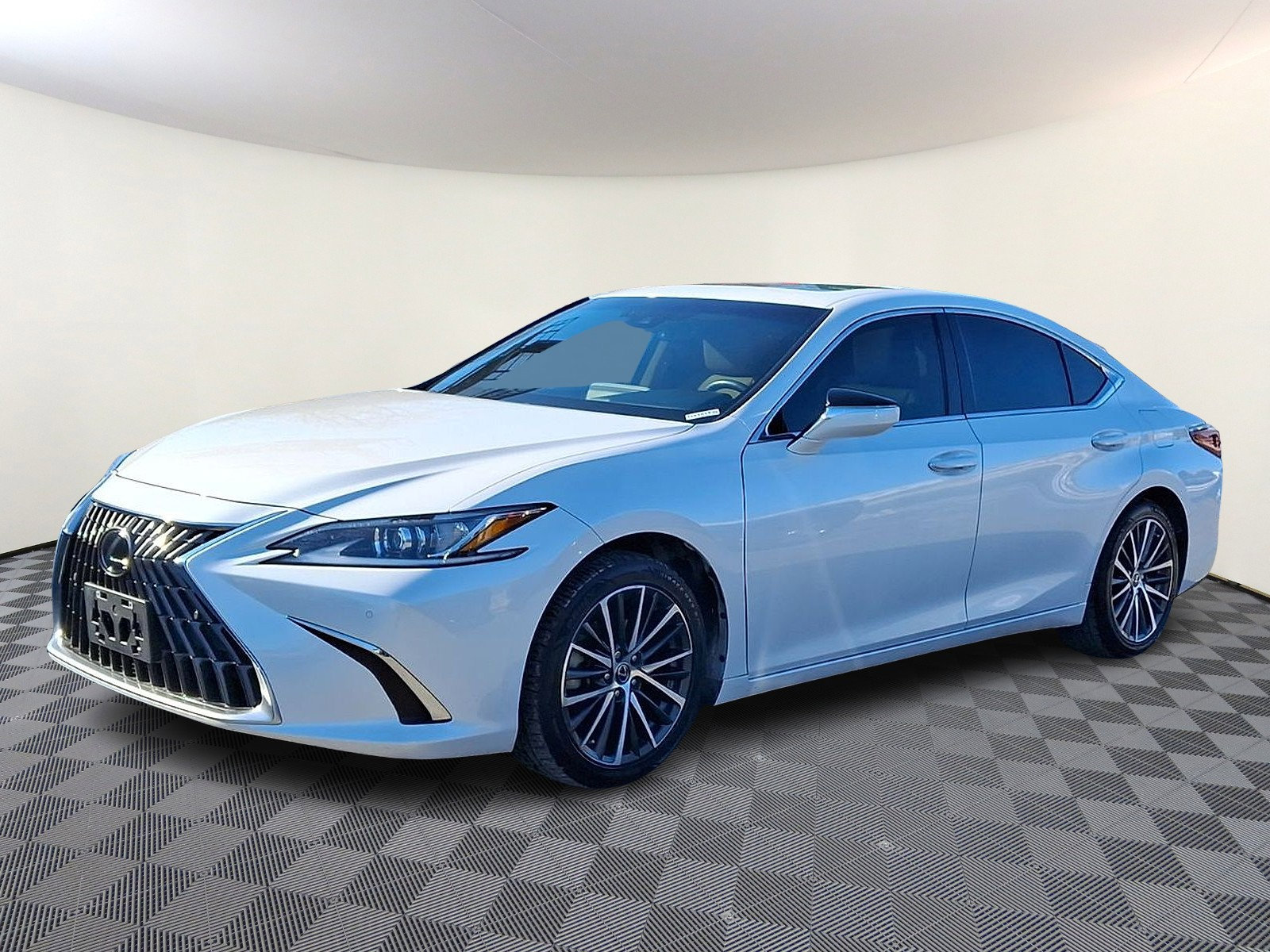 Used 2022 Lexus ES 350 w/ Premium Package image 1