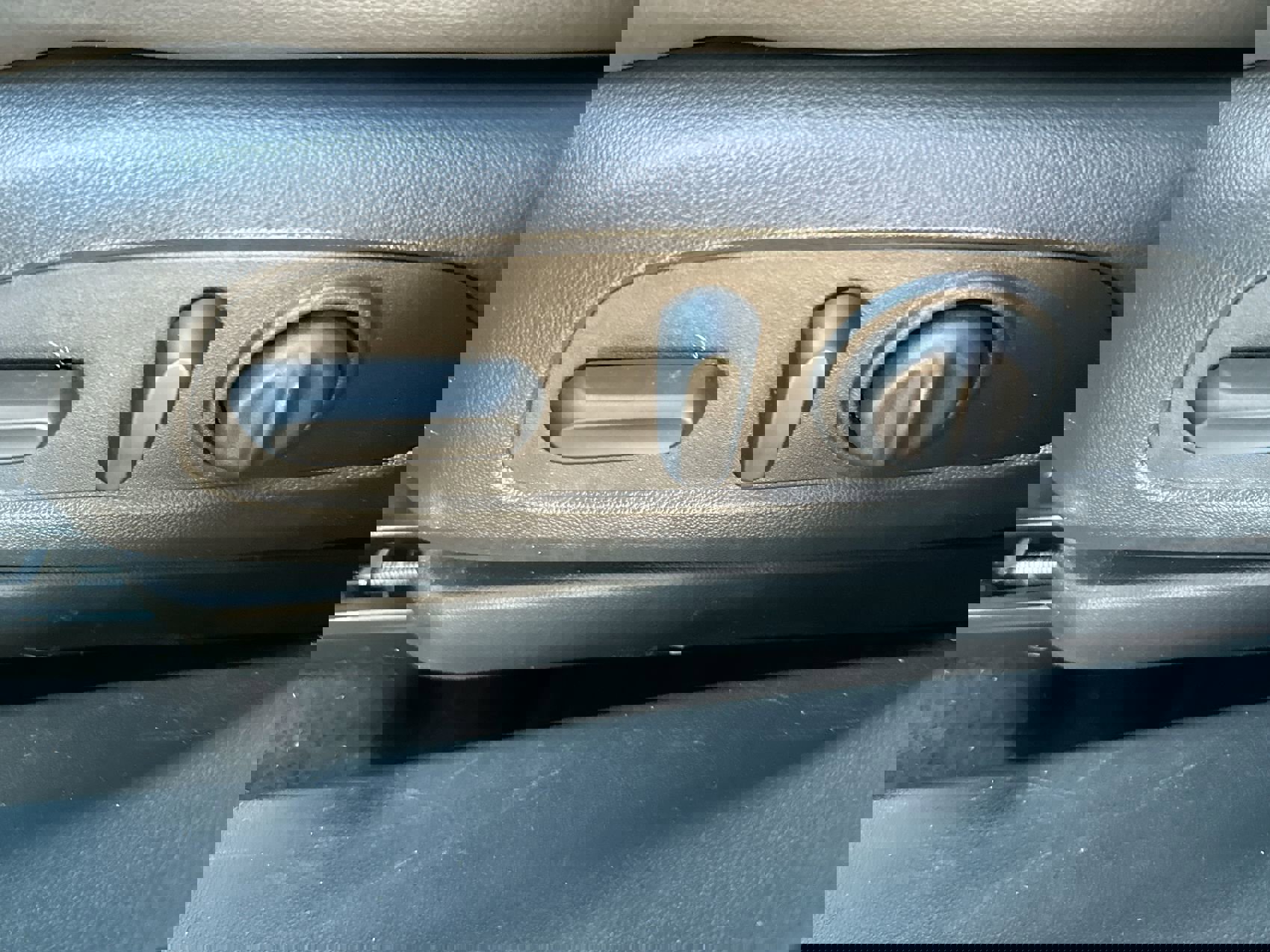 Certified 2025 Chevrolet TrailBlazer ACTIV w/ Convenience Package image 12