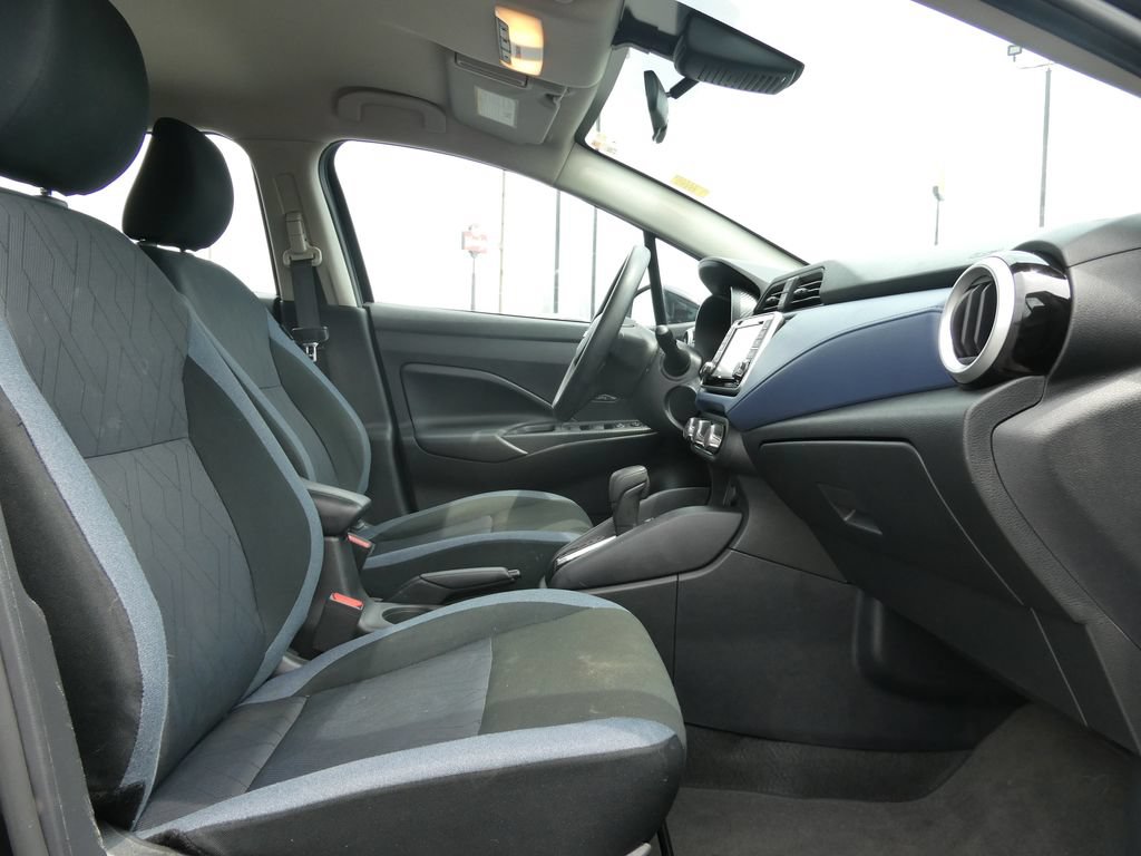 Used 2024 Nissan Versa SV w/ Trunk Package FWD image 13