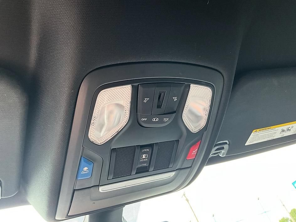 Used 2021 RAM 1500 Big Horn AWD/4WD image 29