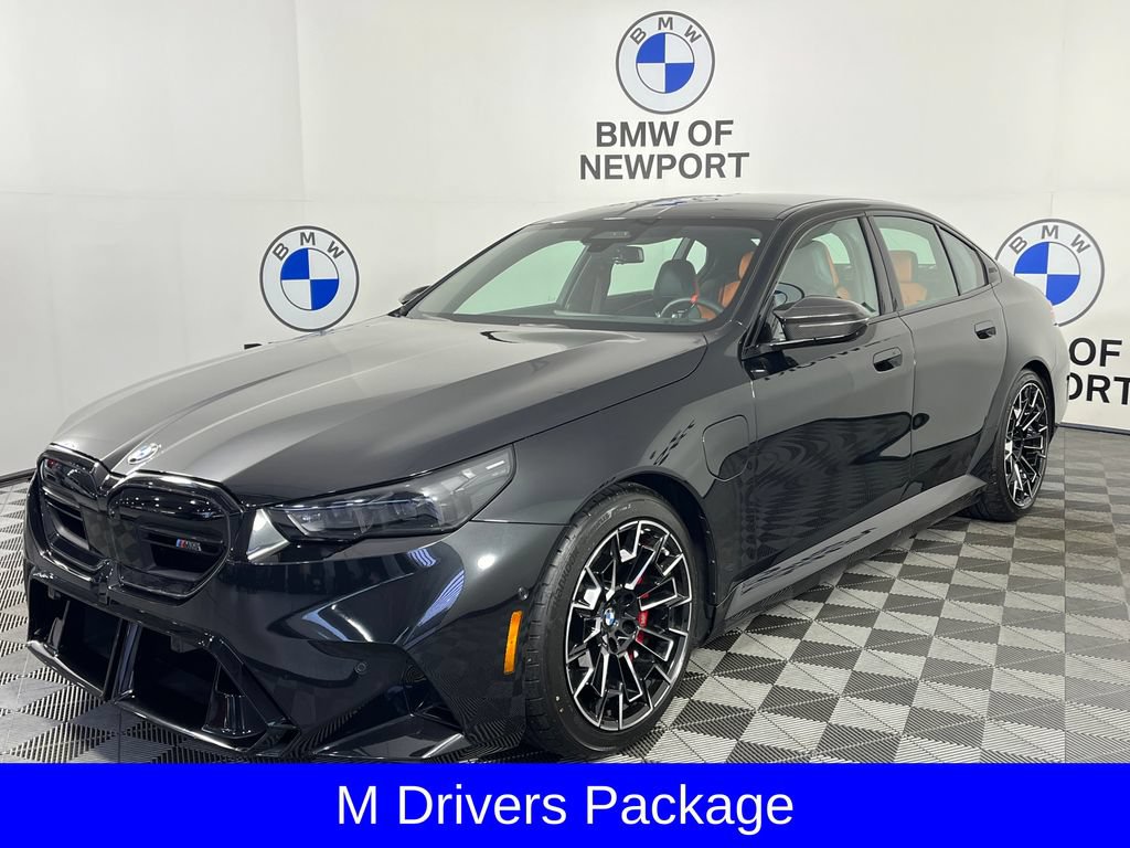 Used 2026 BMW M5 w/ Carbon Package AWD/4WD image 3
