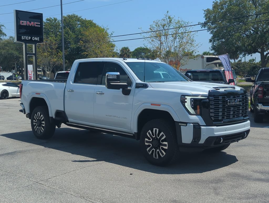 Used 2026 GMC Sierra 3500 Denali Ultimate AWD/4WD image 8