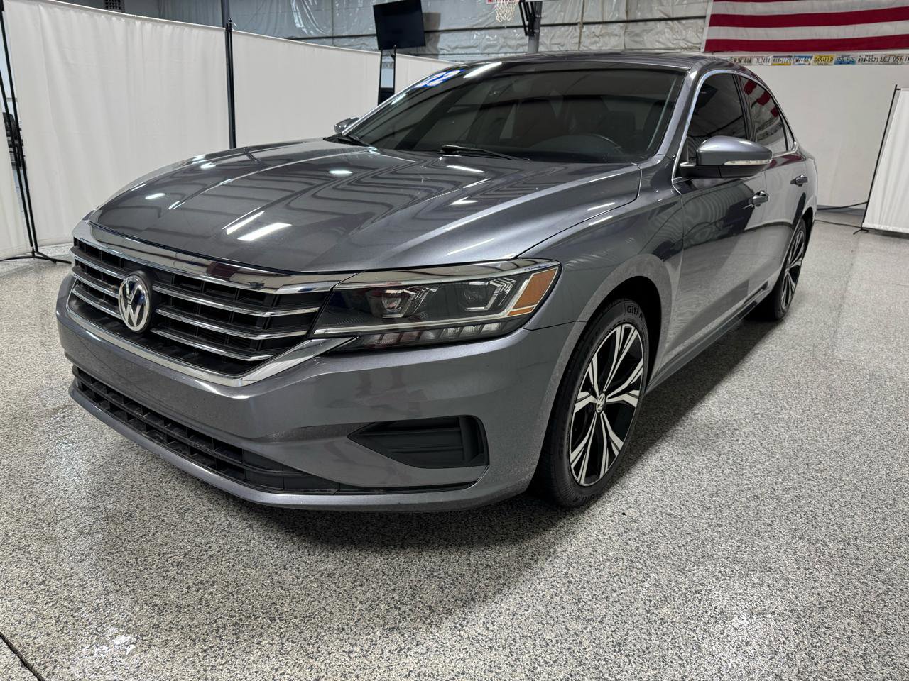 Used 2022 Volkswagen Passat 2.0T SE image 5