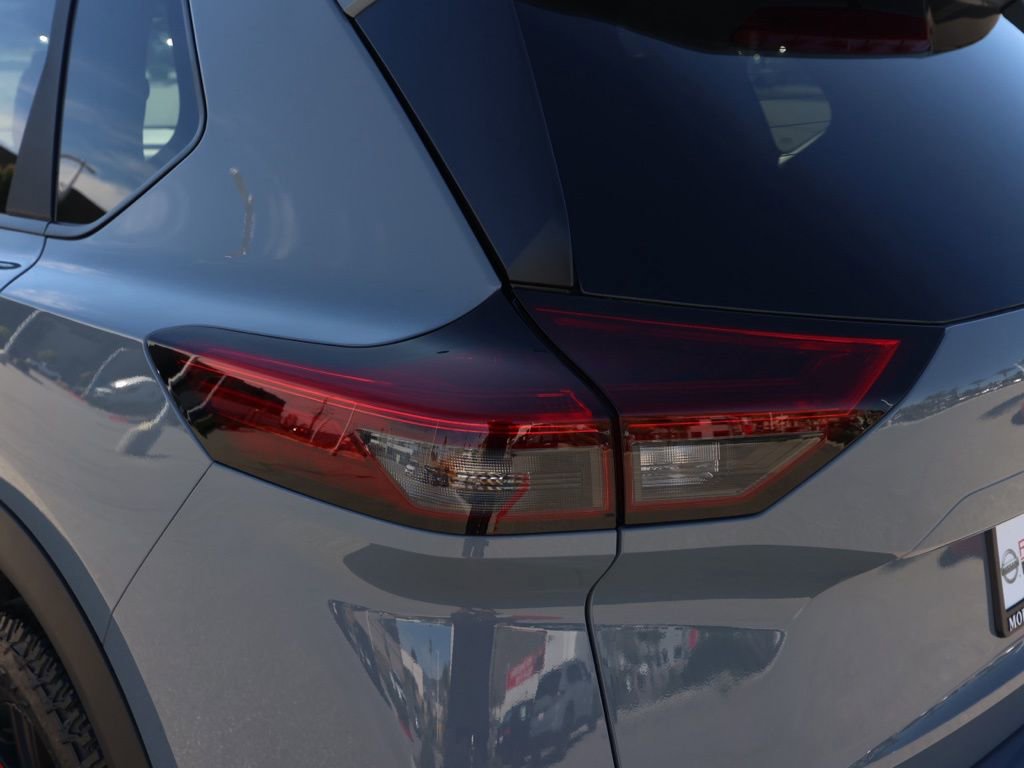 New 2026 Nissan Rogue SV image 7