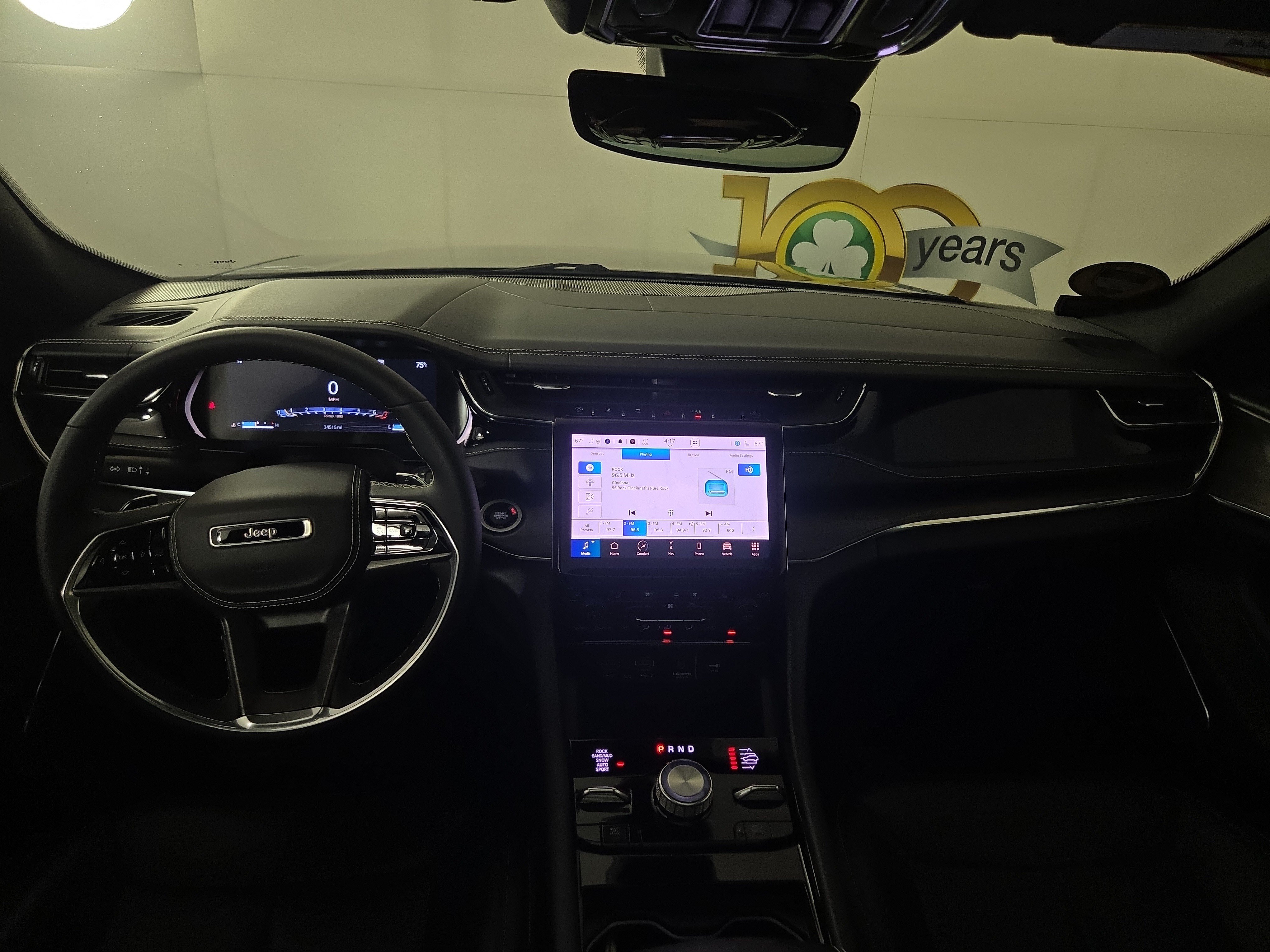 Used 2023 Jeep Grand Cherokee Overland AWD/4WD image 13