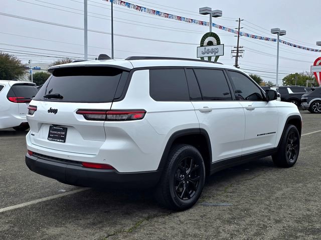 Certified 2024 Jeep Grand Cherokee L Altitude image 4