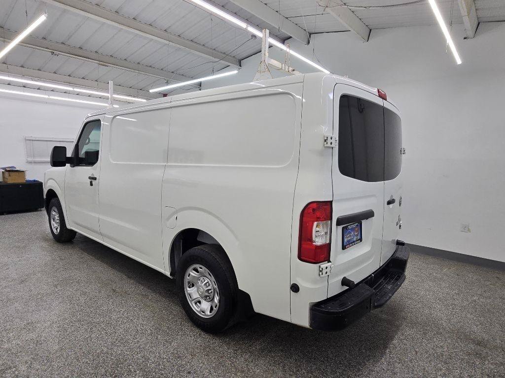 Used 2017 Nissan NV 2500 SV w/ Technology Package RWD image 4