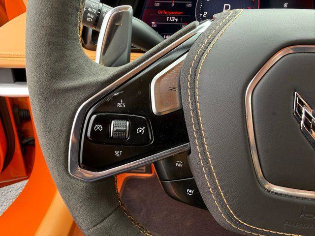 Used 2022 Chevrolet Corvette Stingray Premium Conv w/ Z51 Performance Package image 36