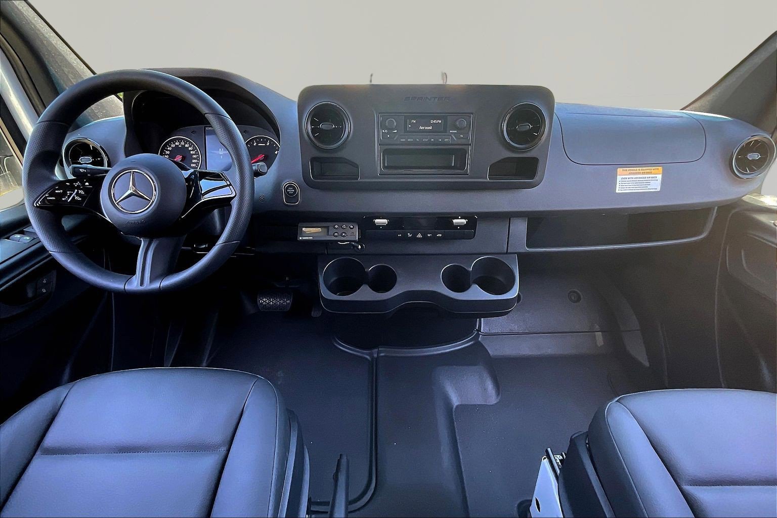 New 2025 Mercedes-Benz Sprinter 2500 image 9