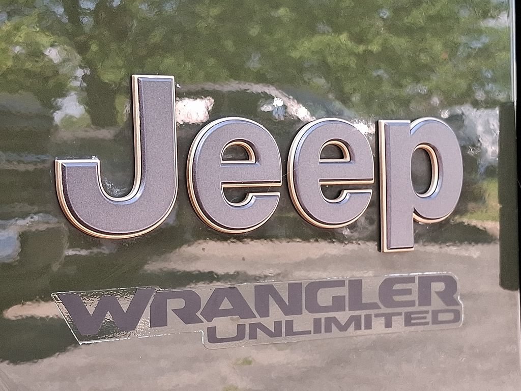 Used 2021 Jeep Wrangler Unlimited Rubicon w/ Trailer Tow Package AWD/4WD image 32