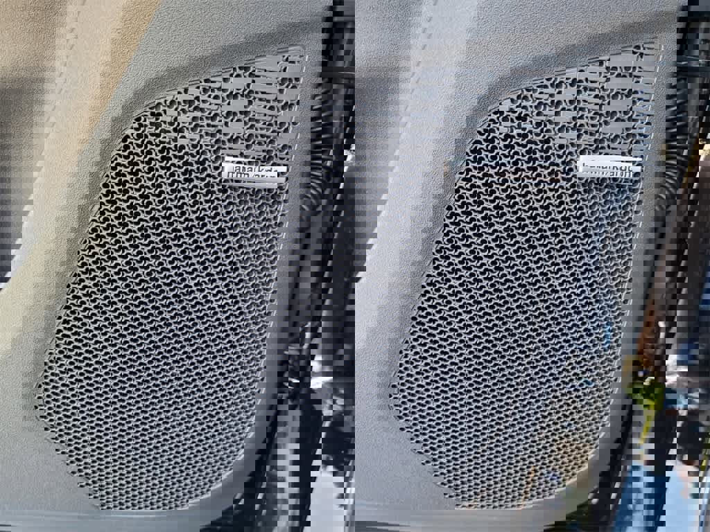 Certified 2024 Subaru Solterra Limited image 15