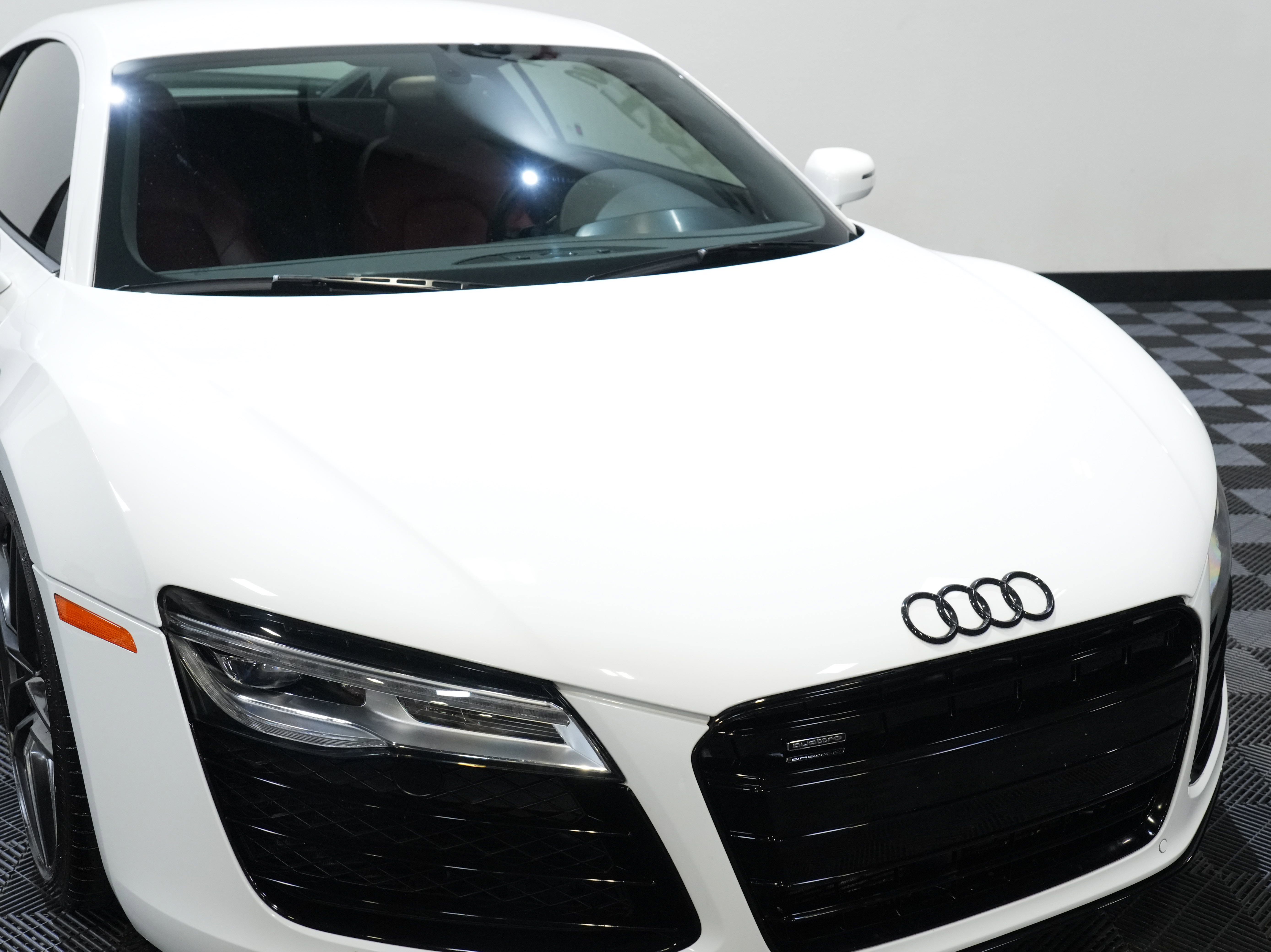 Used 2014 Audi R8 V8 image 12
