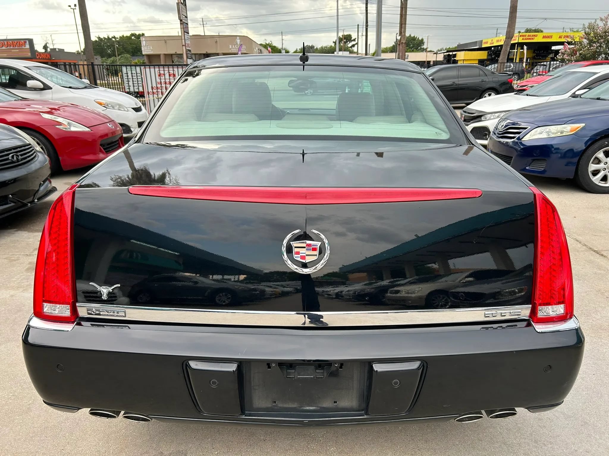 Used 2007 Cadillac DTS Luxury I FWD image 4